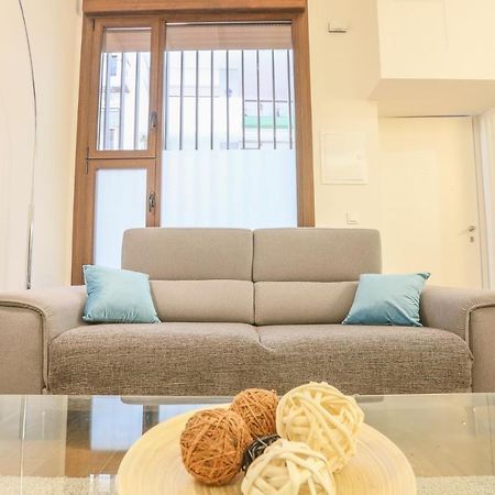 T&L Triana Loft - Just Like At Home Севиля Екстериор снимка